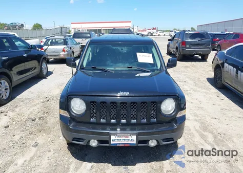 2014 Jeep Patriot Latitude z USA, uszkodzony, nr VIN 1C4NJRFBXED846569